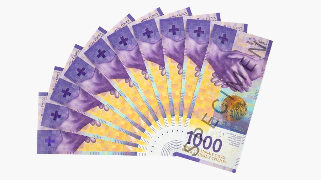 Un ventaglio con banconote svizzere
