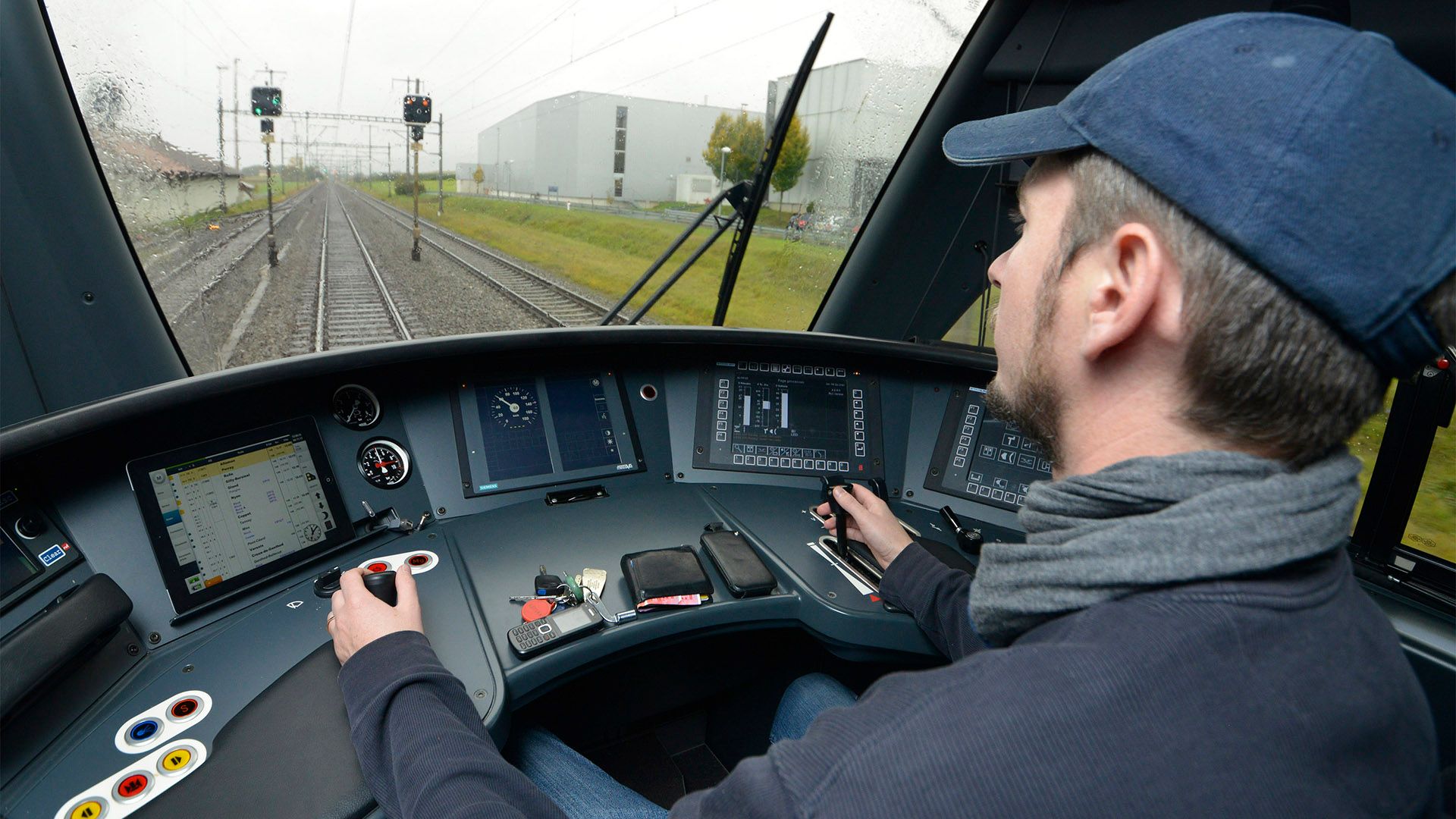 Conducteur de véhicules moteurs